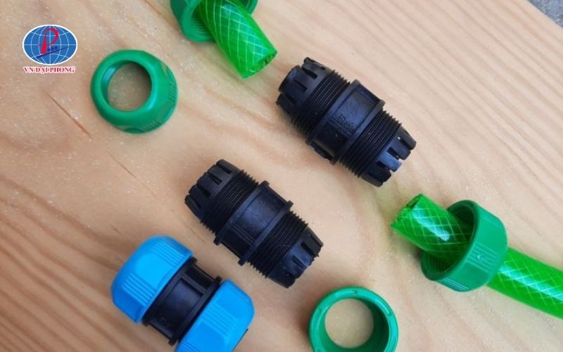 Cút nối ống nước là gì?